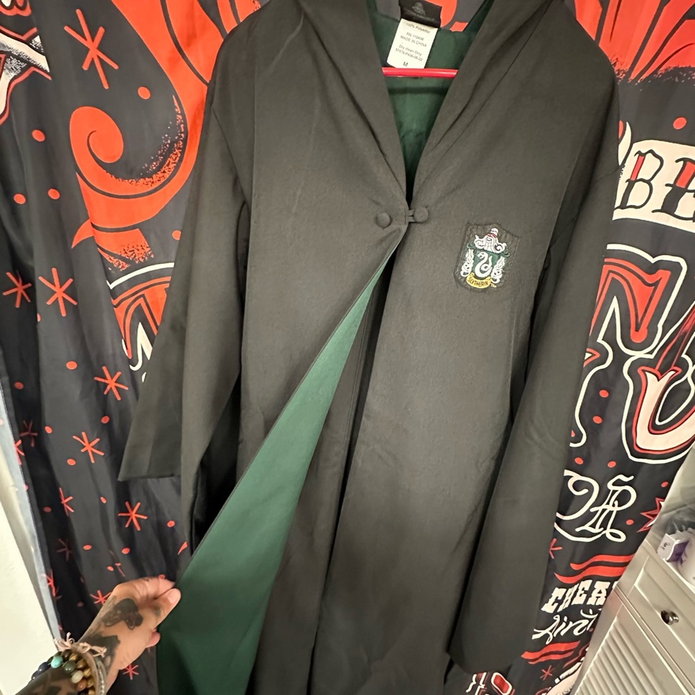 Black and Green Robe with Crest